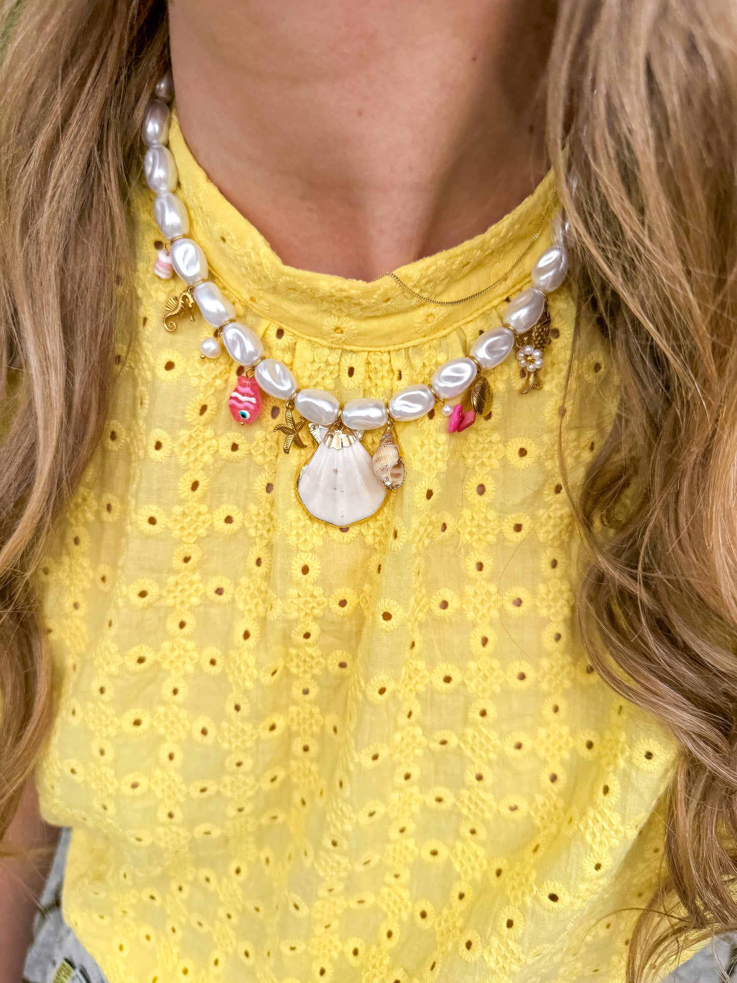 Beach shell ketting