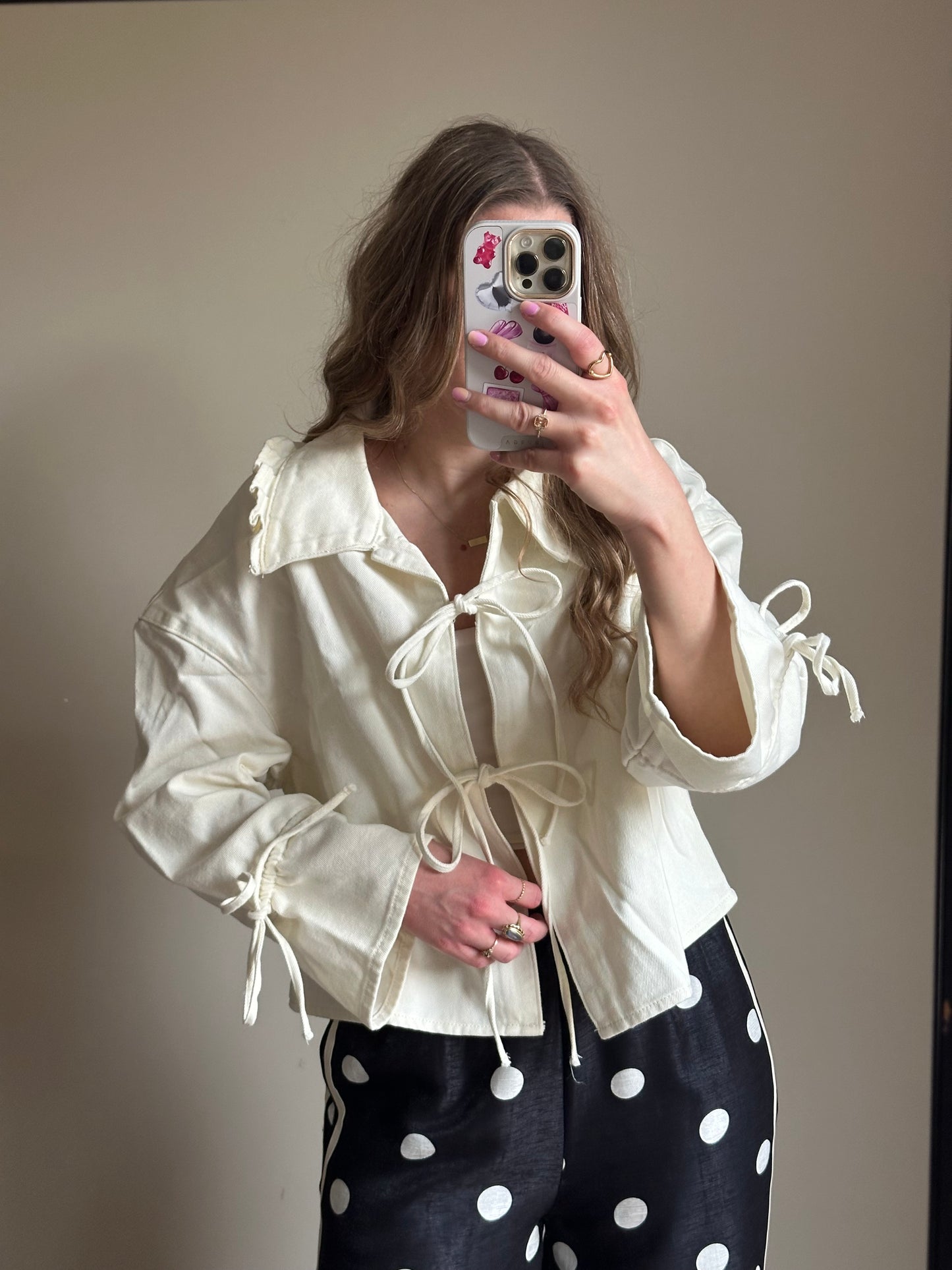 Kiana top met strikjes wit