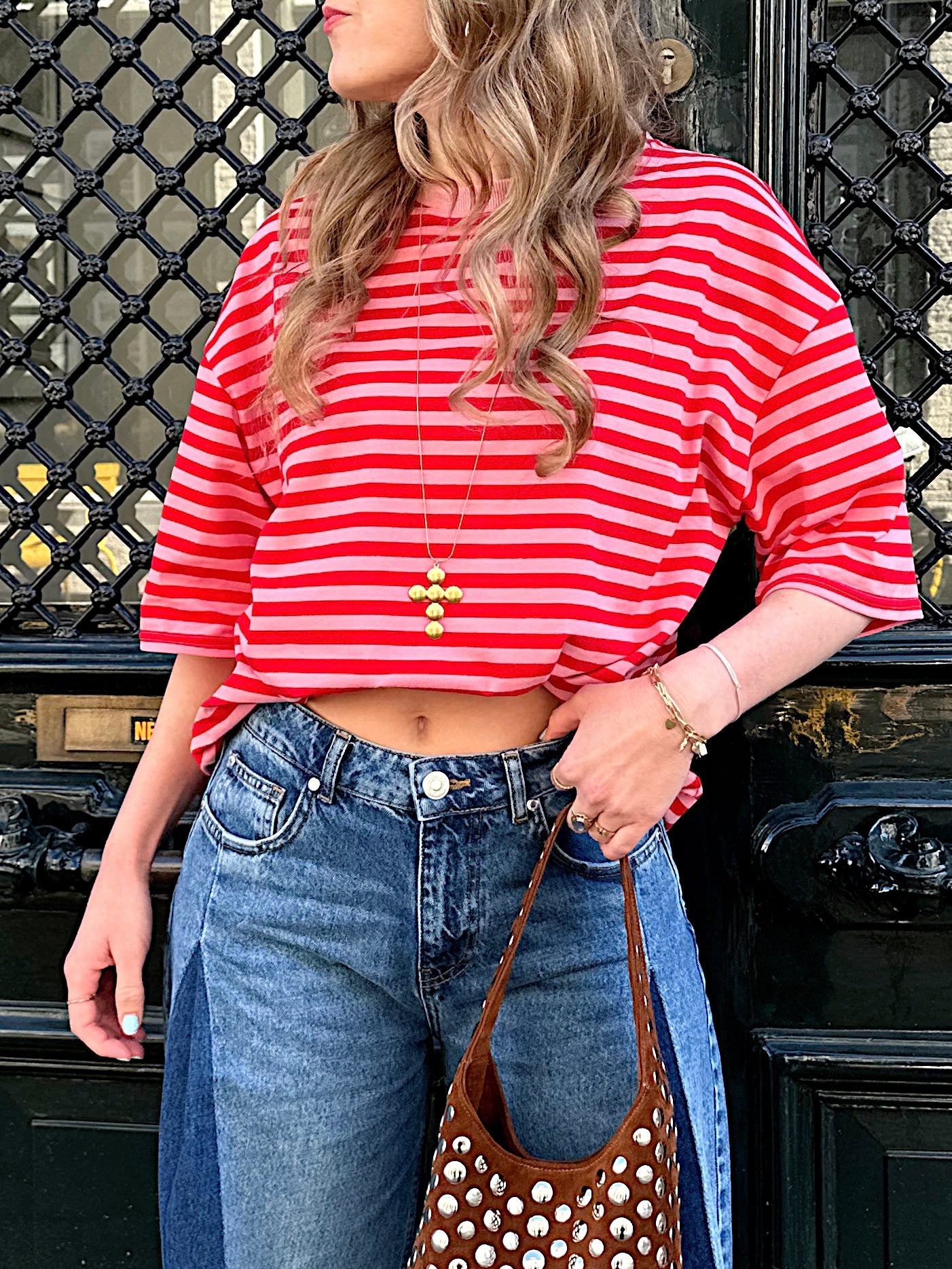 Statement ketting kruis lang gold