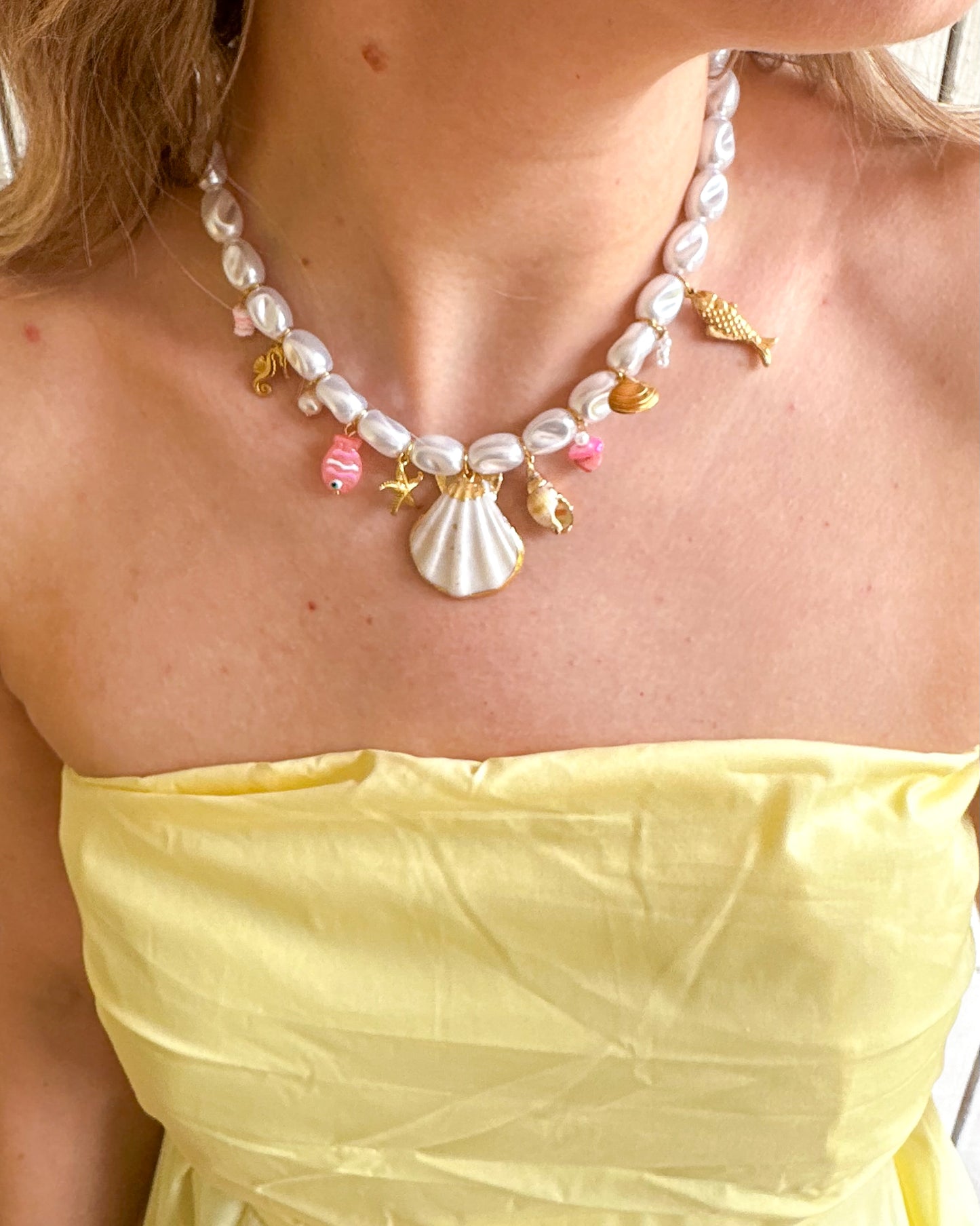 Beach shell ketting