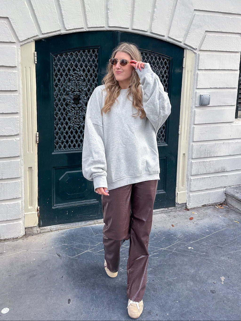 Studio Amaya Matcha sweater grey
