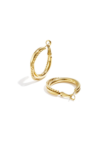 Double hoop earrings with twist detail gold