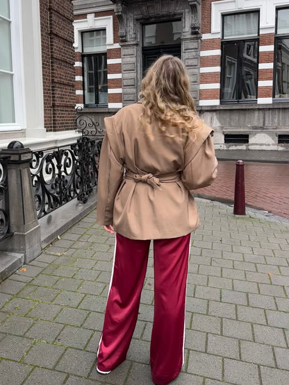 Isabella blazer met ceintuur beige