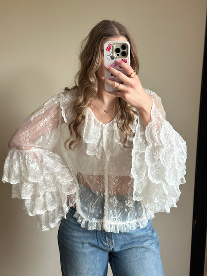 Bonnie kanten top met ruffles