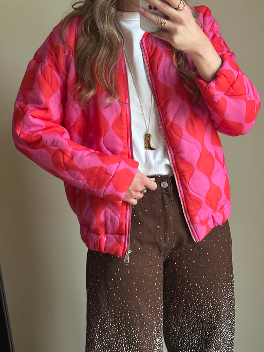 Wavy bomber pink