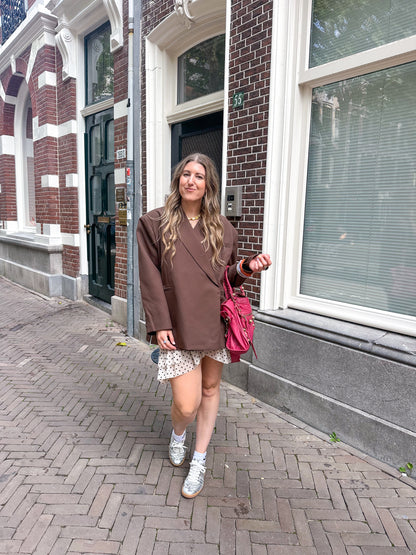 Boxy oversized blazer bruin