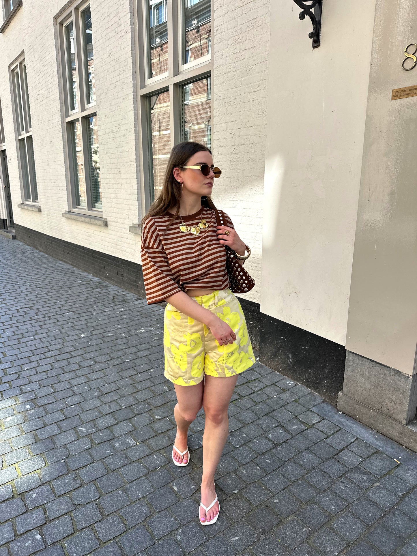 Loes t-shirt met strepen bruin