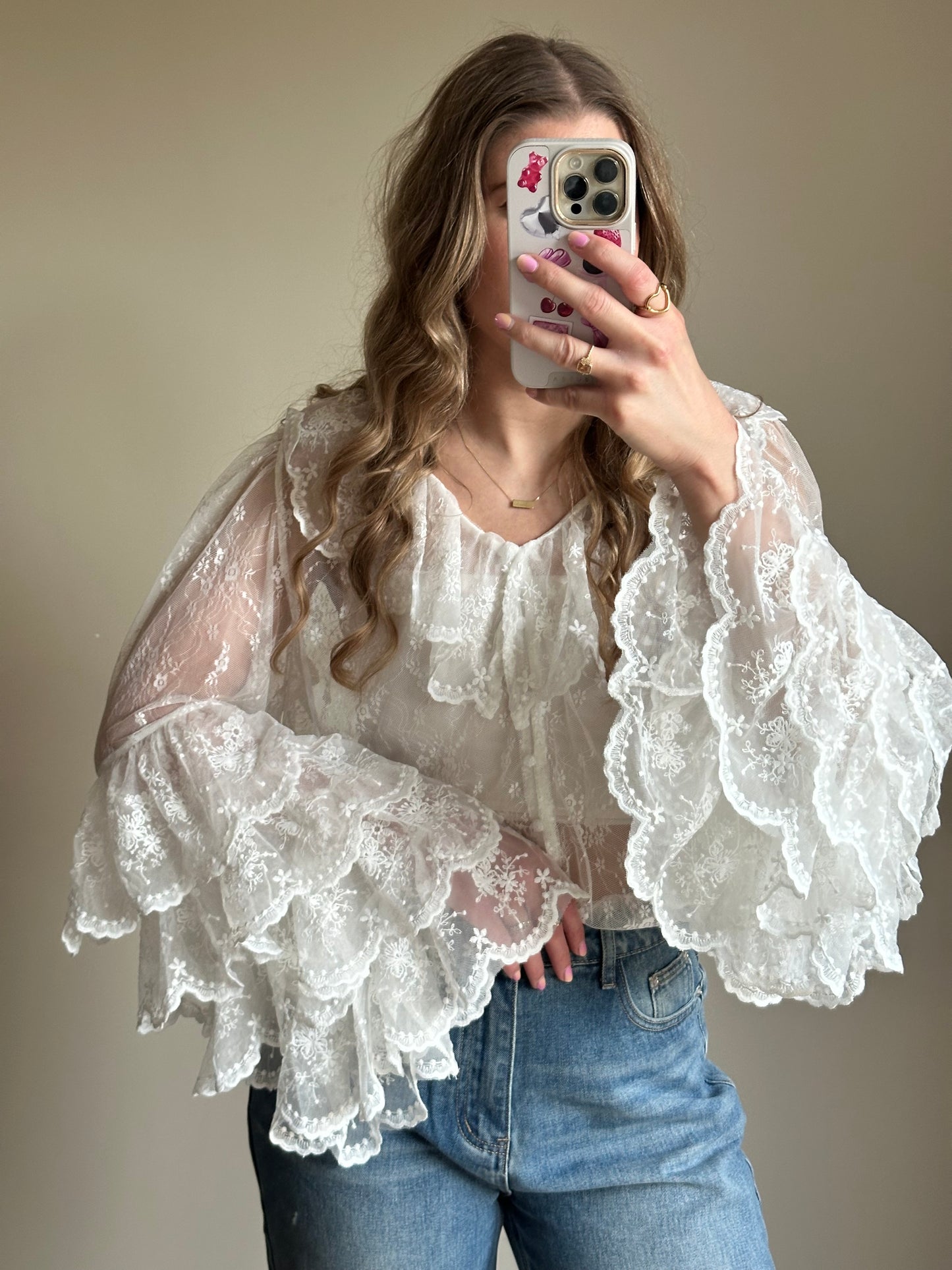 Bonnie kanten top met ruffles