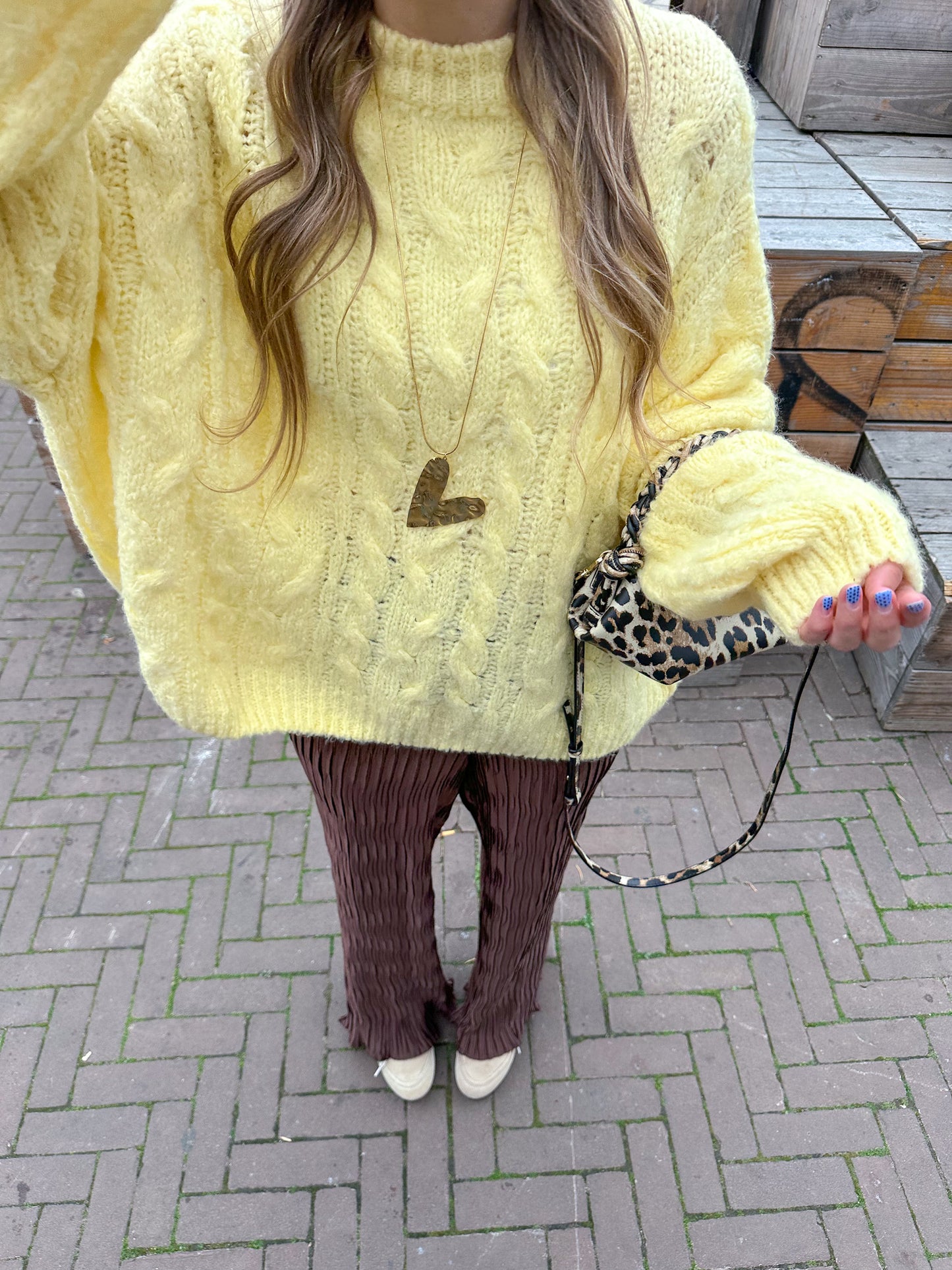 Nova cable knit geel