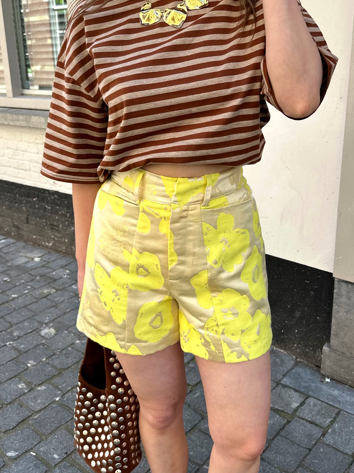 Studio Amaya Lola short geel