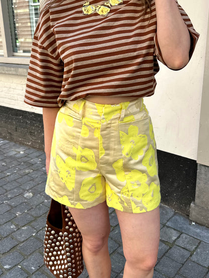 Studio Amaya Lola short geel