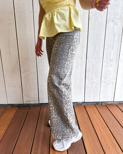 Leopard straight jeans