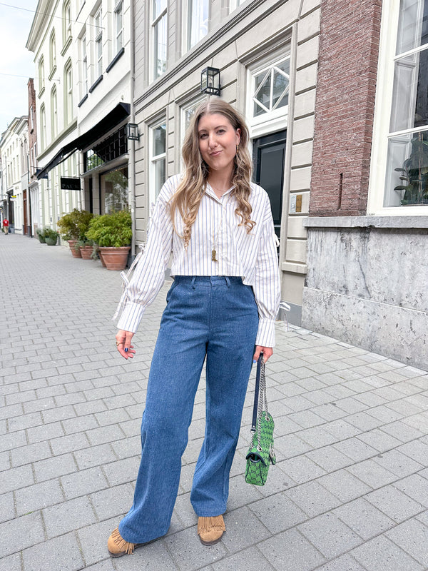 Gestreepte blouse met strikken