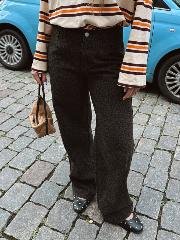 Leopard straight jeans dark brown