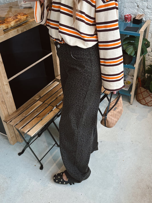 Leopard straight jeans dark brown