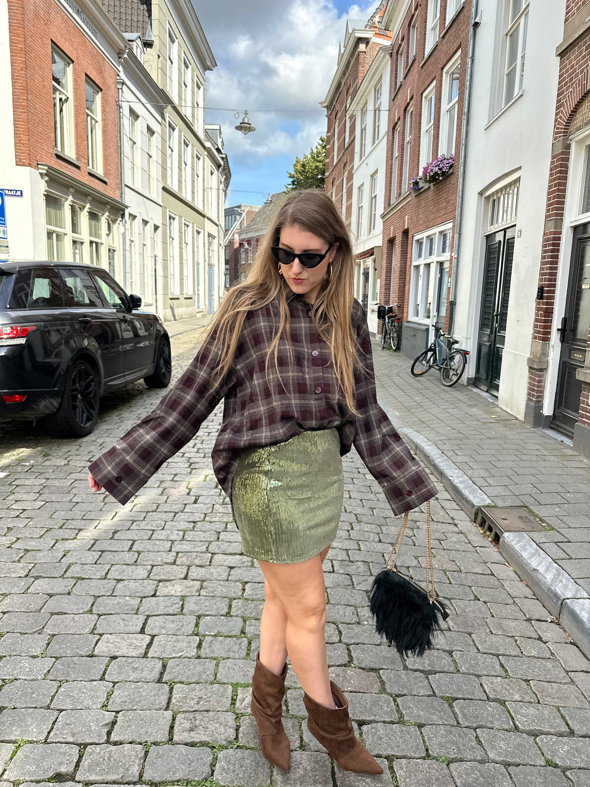 Nani sequin skirt army green