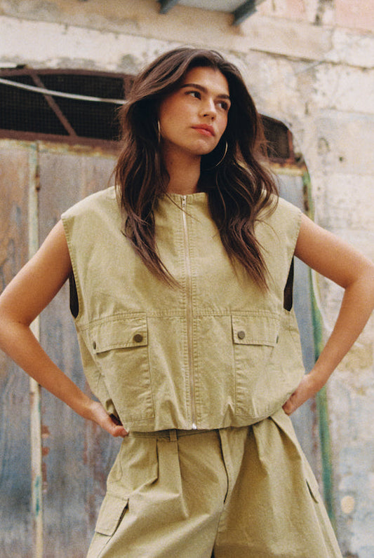 Refined Department NOA gilet army green