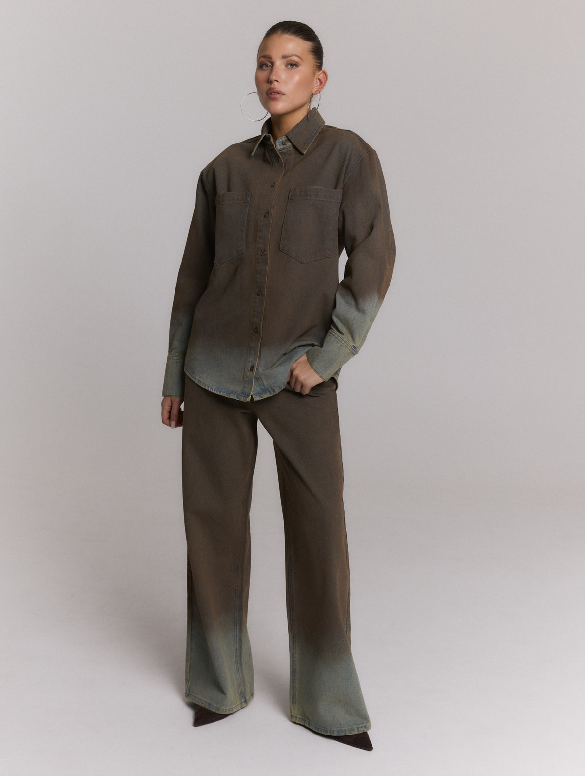 Refined Department NARO washed denim blouse bruin