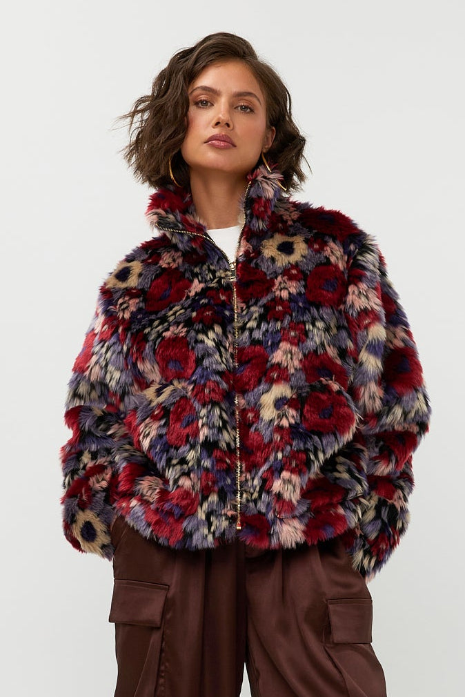 Studio Amaya Alena jas faux-fur bordeaux