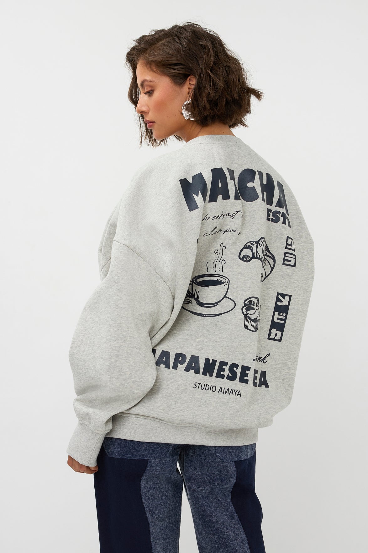 Studio Amaya Matcha sweater grey