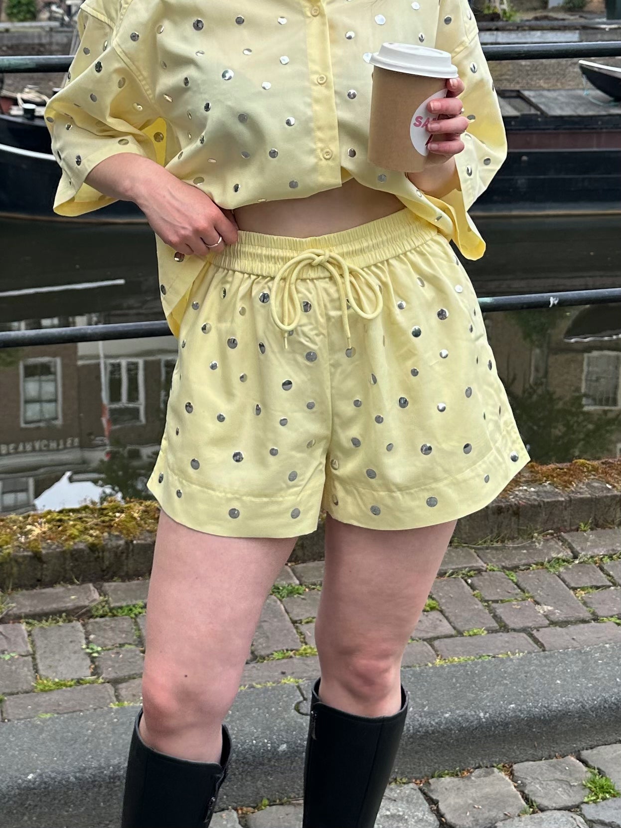 Studio Amaya Niv Short butter yellow