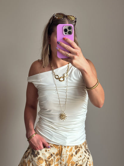 Yente basic off shoulder top wit